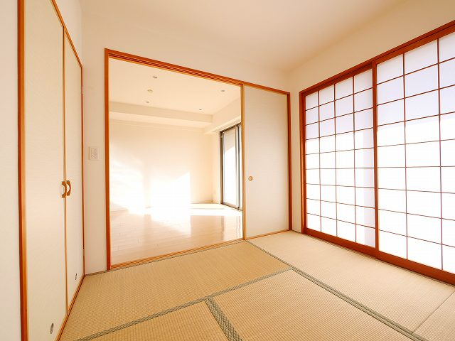 ローレルスクエア学研奈良登美ヶ丘Ⅰの和室