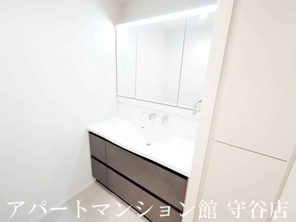 プライム フォレスト 百合ヶ丘の独立洗面台