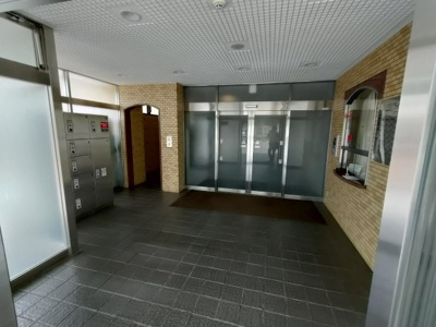 【エントランス】 | ライオンズマンション川西清和台壱番館