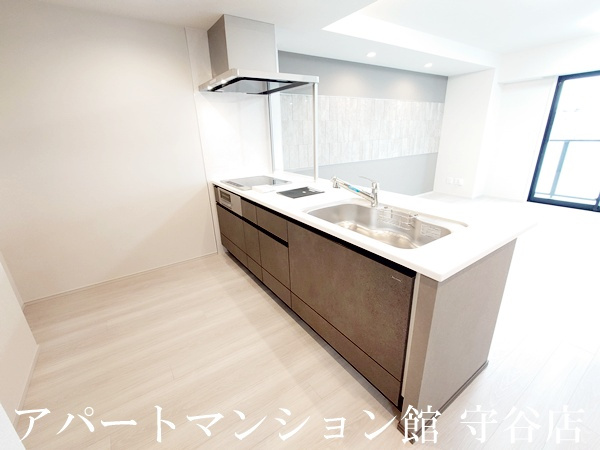 プライム フォレスト 百合ヶ丘のキッチン