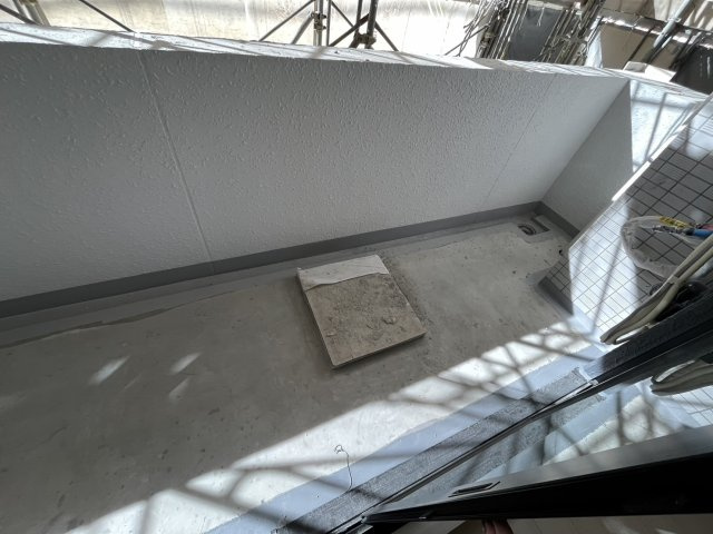 レジュールアッシュ神戸ヴィヴァンのバルコニー