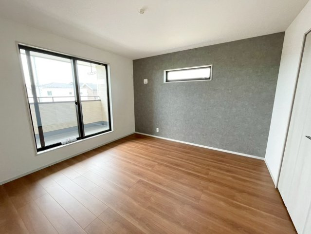 【洋室】 | 館林市高根町