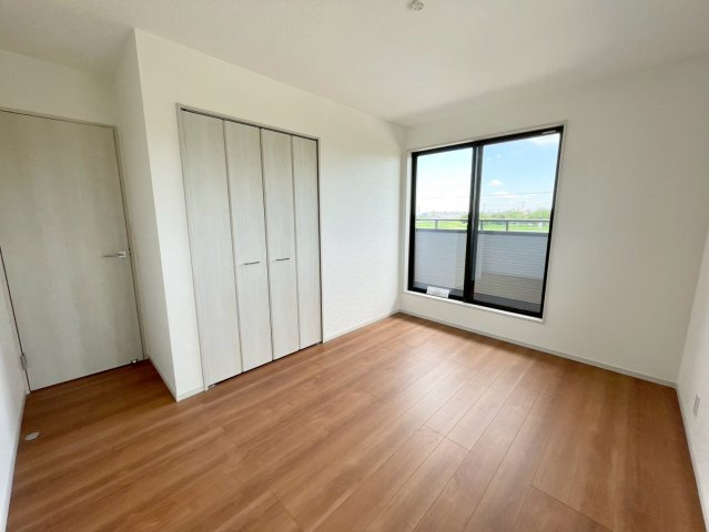 【洋室】 | 館林市高根町