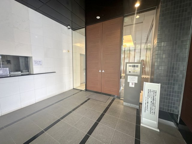 シティタワー前橋千代田町のエントランス|共用部エントランス
