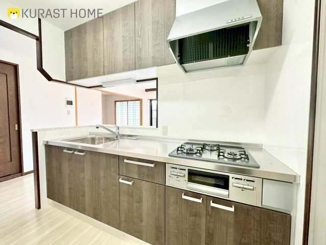 ライオンズマンション伏見　4階のキッチン