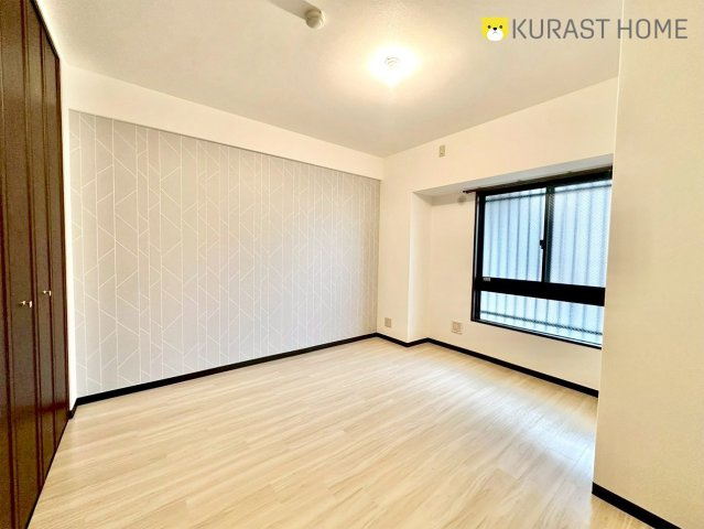 ライオンズマンション伏見　4階の洋室