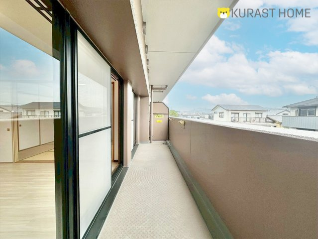 ライオンズマンション伏見　4階のバルコニー