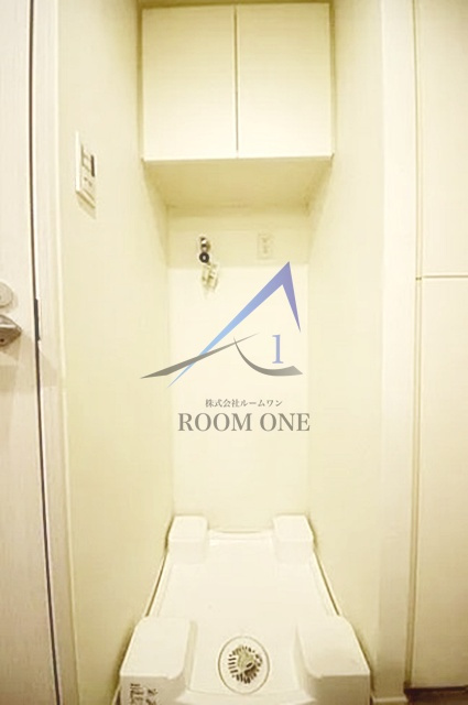 ザ・パークハビオ神楽坂の設備|洗濯機置き場です。