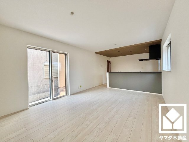 八幡市橋本平野山　4号棟