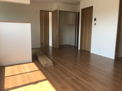 【居間・リビング】 | ＲＥＰＯＳ