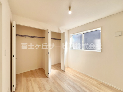 【洋室】 | 御殿場市川島田 6期 新築一戸建て 1号棟 | 4.5帖の洋室です