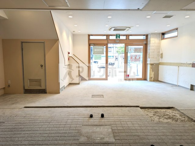 国分ドリームビルの内装