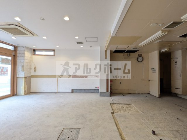 国分ドリームビルの内装