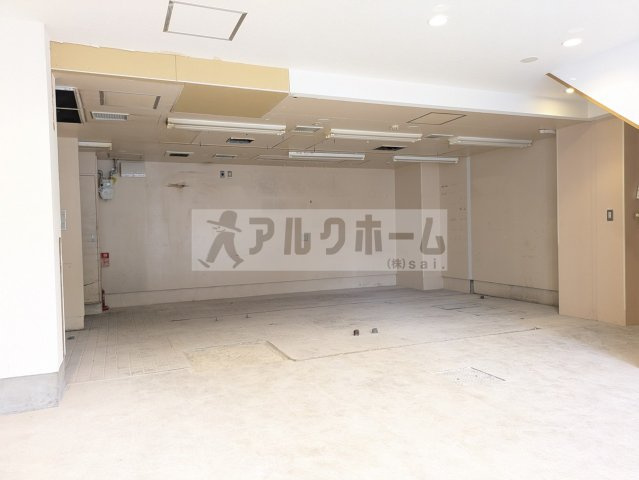 国分ドリームビルの内装