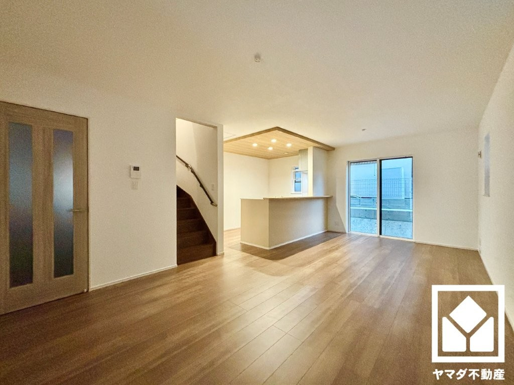 八幡市橋本平野山　2号棟