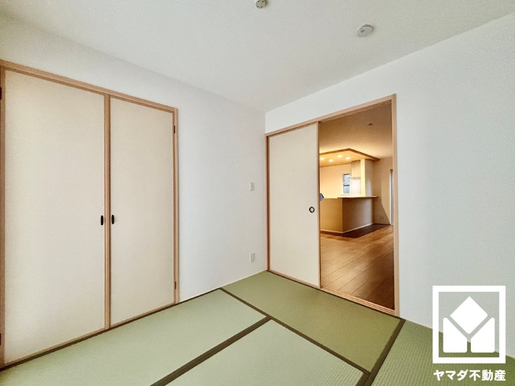 八幡市橋本平野山　2号棟の和室