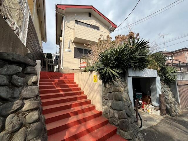 調布市東つつじケ丘2丁目のアパートの画像