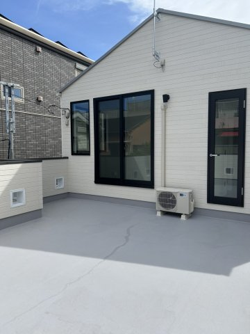 千石4丁目戸建のバルコニー