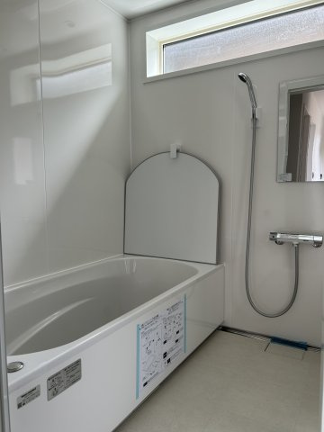 千石4丁目戸建の浴室