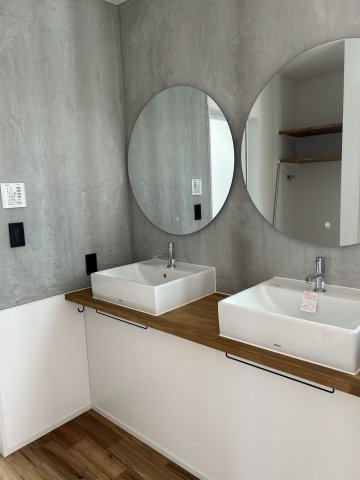 千石4丁目戸建の洗面所