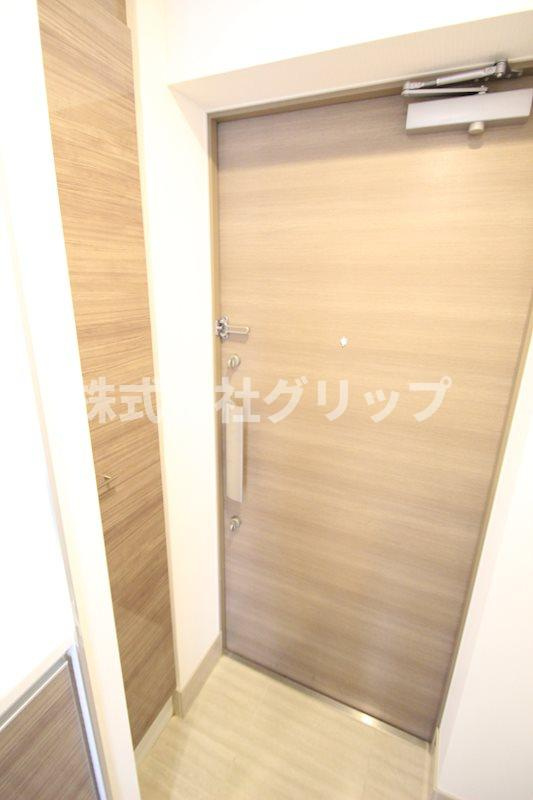 メインステージ横濱ポートサイドの玄関