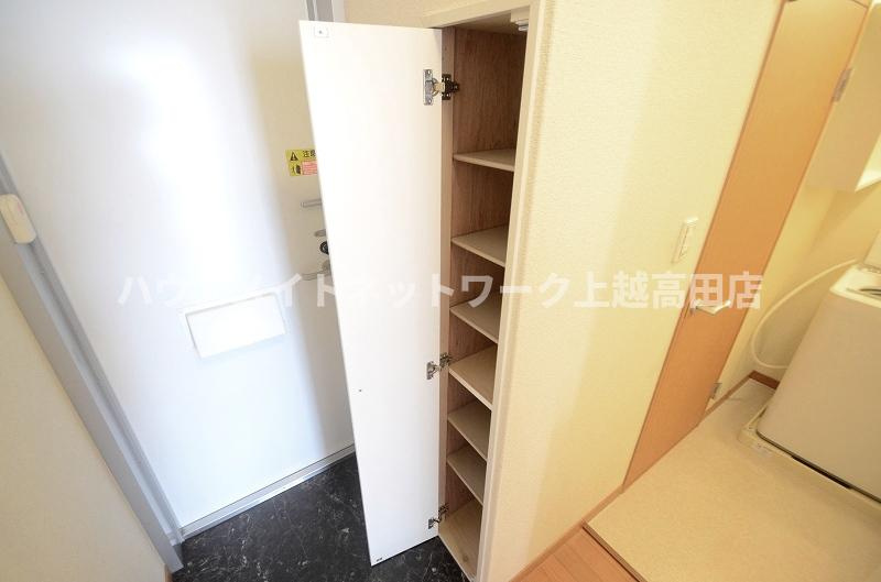 レオパレスフィオーレのその他|シューズボックス