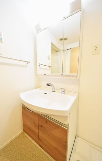 【洗面所】 | グランフォーレラグゼ箱崎　★プライスホームなら仲介手数料が割引価格です★