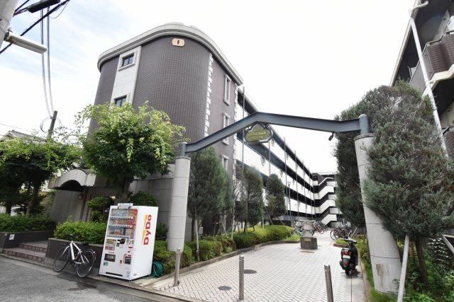 アーバンジャングルプレース174sの外観