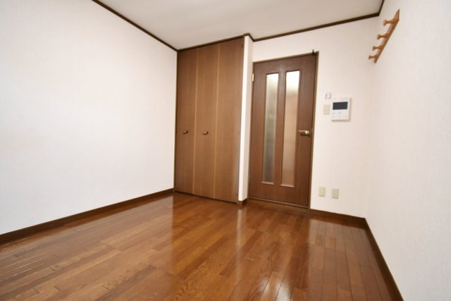 アーバンジャングルプレース174sの居間・リビング