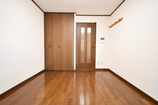 アーバンジャングルプレース174sの居間・リビング