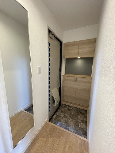 ビックイースト Cの玄関