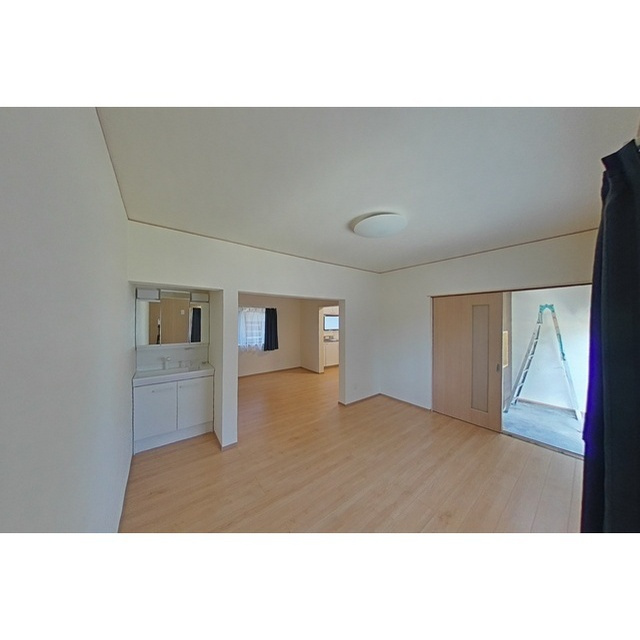 清本町横山貸家の洗面所