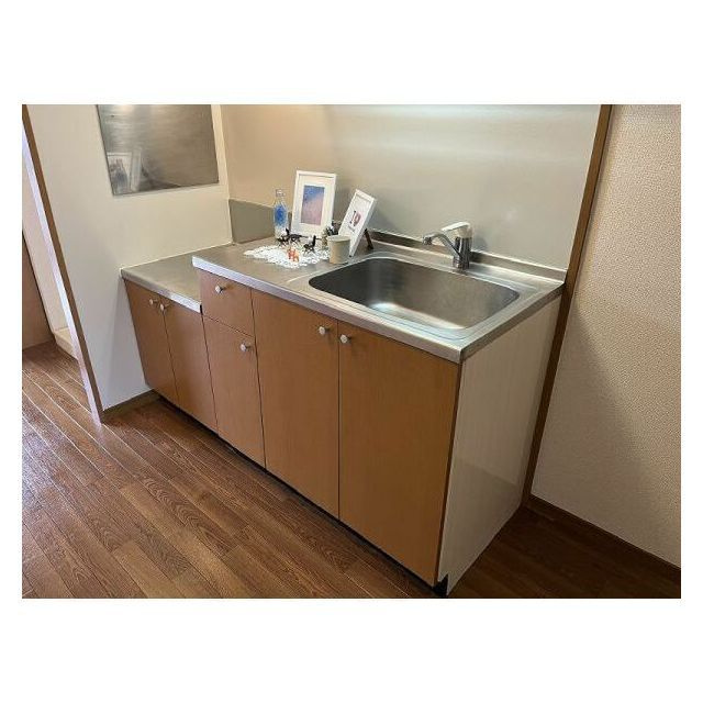 岐阜市下鵜飼のアパートのキッチン