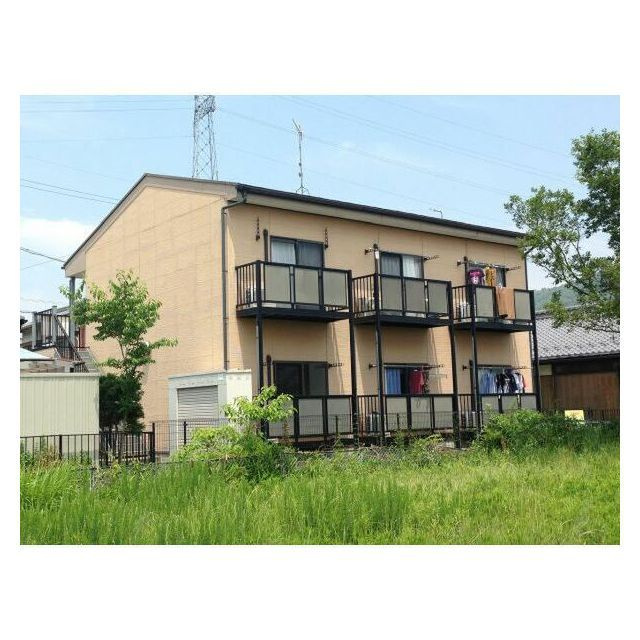 岐阜市下鵜飼のアパートの外観