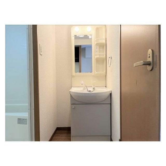 岐阜市下鵜飼のアパートの洗面所|洗髪洗面化粧台