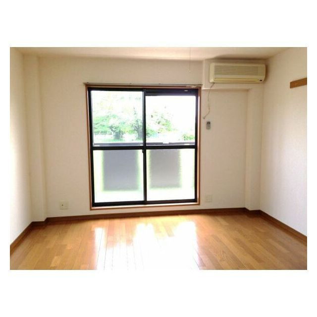 岐阜市下鵜飼のアパートの内装