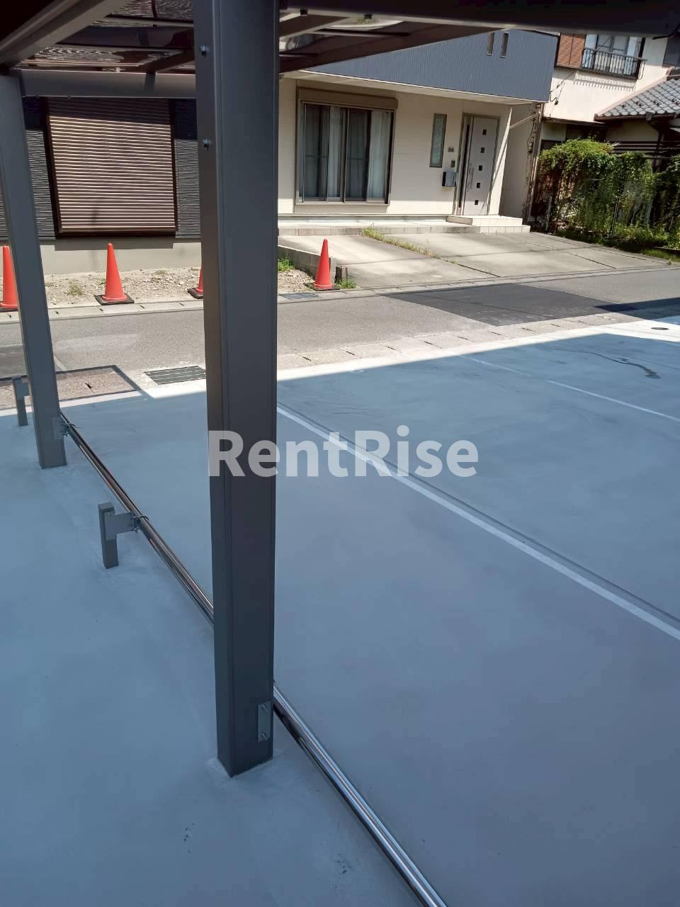 La Blancheの駐車場