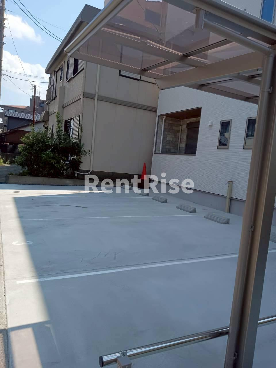 La Blancheの駐車場