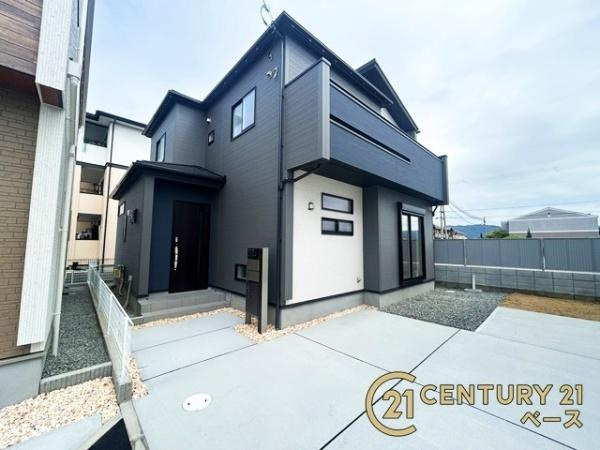 奈良市杏町 ３号棟 ／新築一戸建