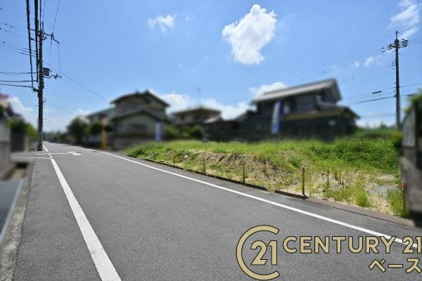橿原市白橿町１丁目の売地の前面道路含む現地写真|■現地撮影写真■落ち着いた雰囲気の閑静な住宅地内です！