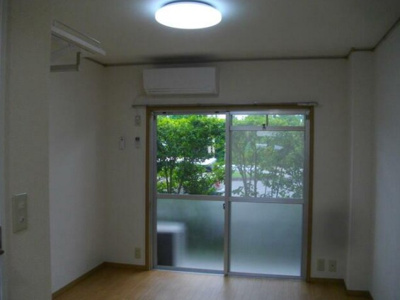 【居間・リビング】 | エステートピア常盤