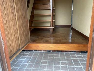 上里町金久保　中古600の玄関