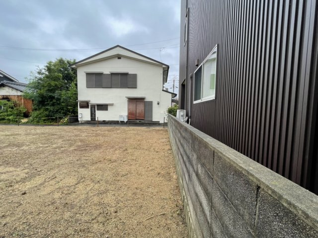 愛光町土地の外観