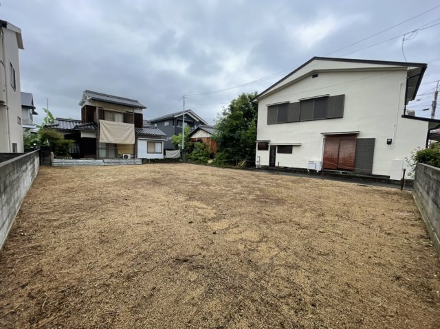 愛光町土地の外観