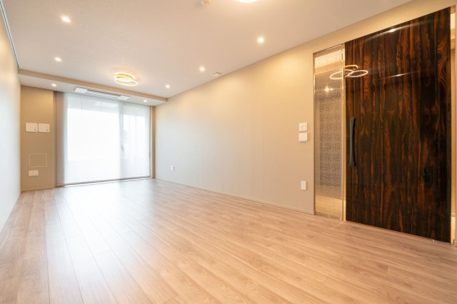 【居間・リビング】