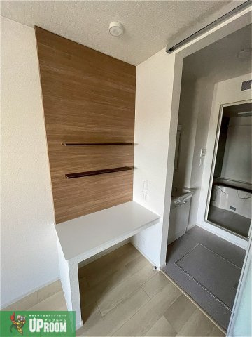 ルピナス　神戸　Ｂの玄関