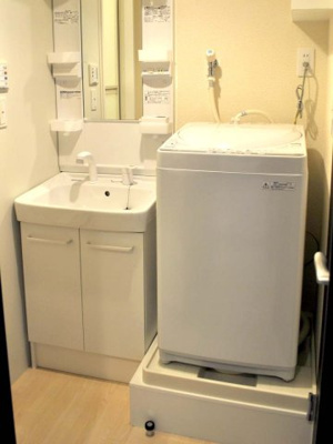 【独立洗面台】 | レオネクストシャンブル門司 | ◆不動産すまラボの新プラン◆入居時の費用負担0円で入居可能！簡単5分の審査です♪お気軽にお尋ねください♪