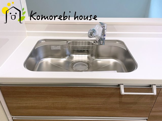 さいたま市北区宮原町　第1期　戸建て　リナージュ　01のキッチン|7/22　撮影