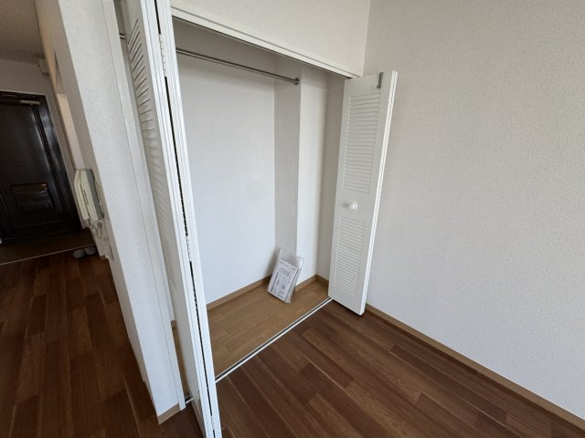 クレール服部の収納