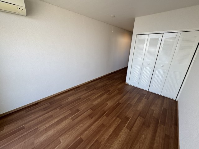 クレール服部の居間・リビング